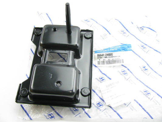 New Genuine REAR Bumper LEFT Side Stay Bracket OEM For 07-10 Elantra SEDAN
