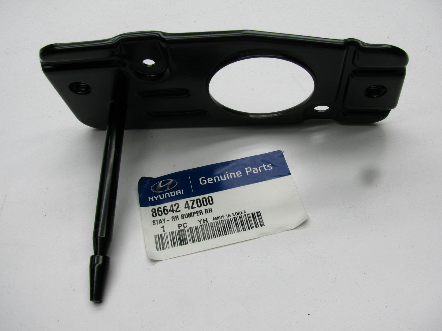 NEW OEM Rear Bumper Right Passenger Side Stay Reinforcement For 13-18 Santa Fe