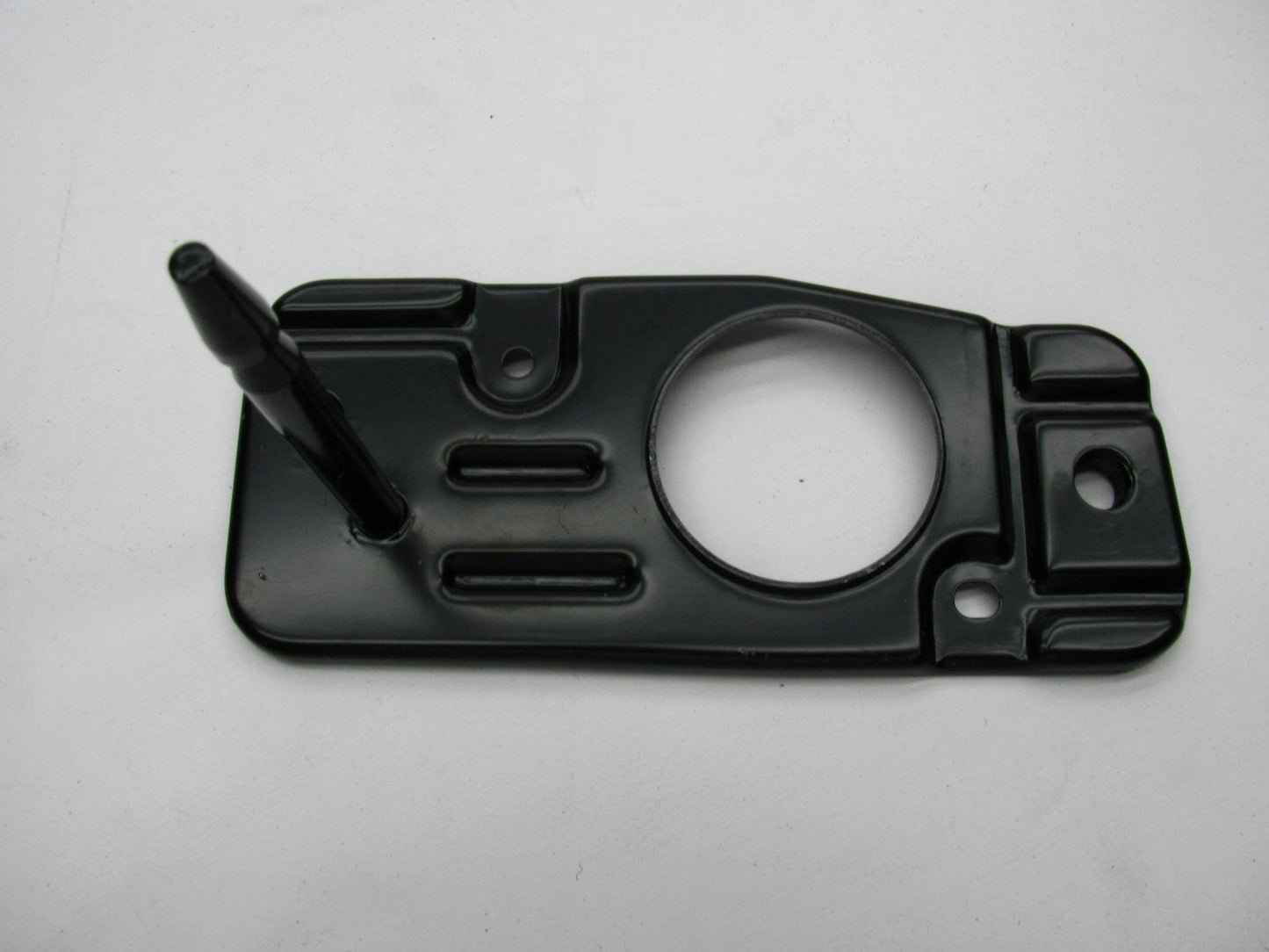 NEW OEM Rear Bumper Right Passenger Side Stay Reinforcement For 13-18 Santa Fe