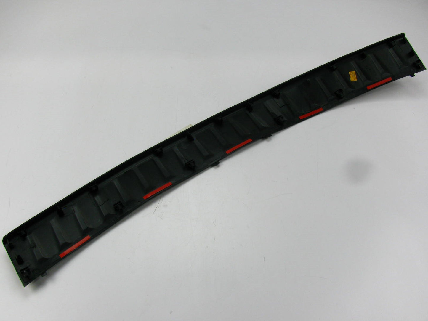 NEW GENUINE REAR Bumper Protector Step Pad OEM For 2007-2009 Hyundai Santa Fe
