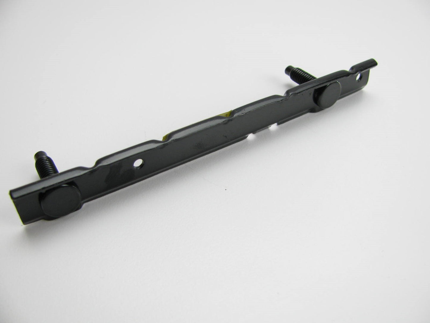 New Rear Bumper Cover Upper Left Side Support Bracket For 2009-12 Elantra WAGON