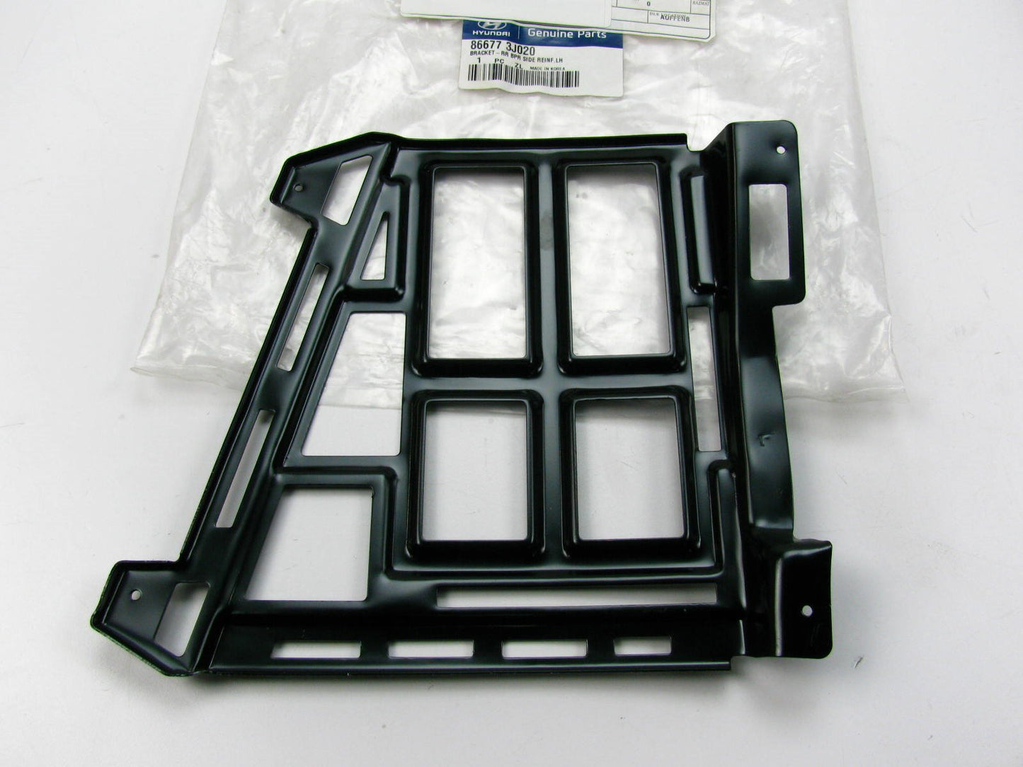 New Rear Bumper Cover Left Support Rail Bracket For 2007-2012 Veracruz 866773J02