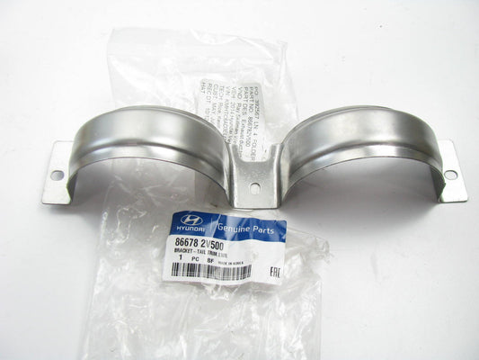 New Genuine Rear Bumper Exhaust Tube Bracket OEM For 13-16 Veloster 866782V500