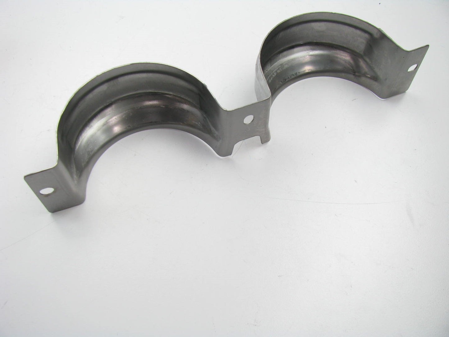 New Genuine Rear Bumper Exhaust Tube Bracket OEM For 13-16 Veloster 866782V500