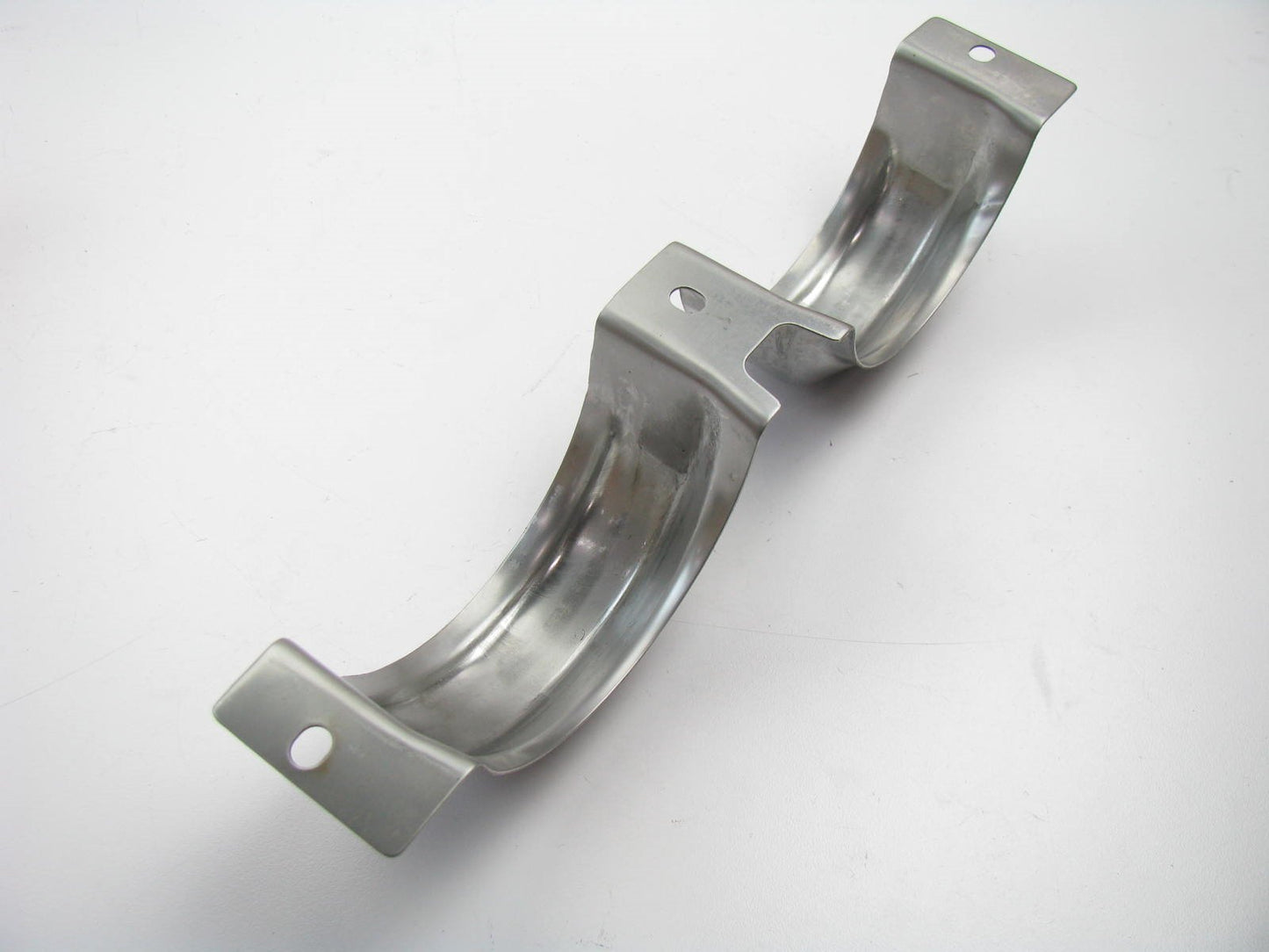 New Genuine Rear Bumper Exhaust Tube Bracket OEM For 13-16 Veloster 866782V500
