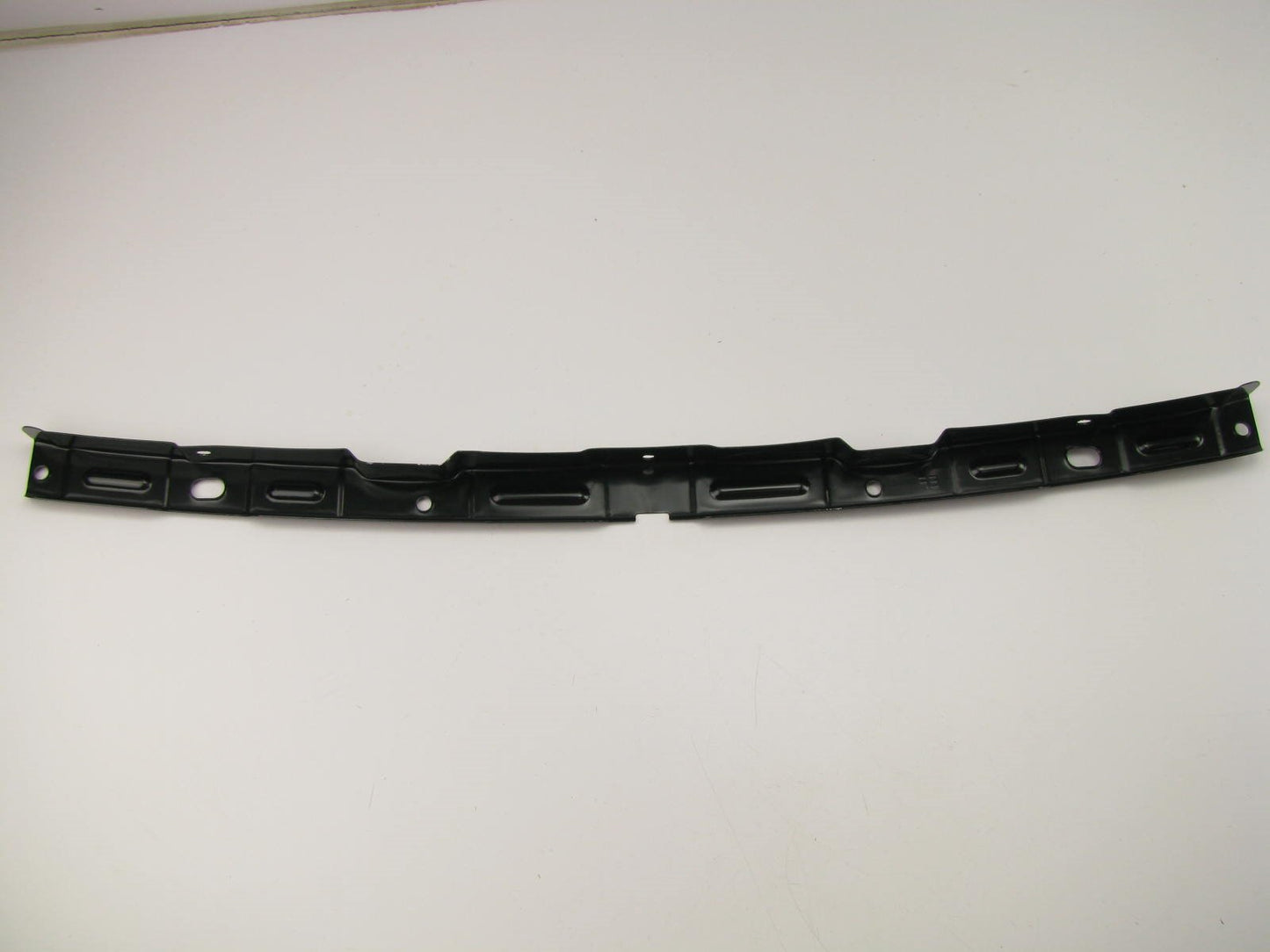 New OEM Rear Bumper Upper Mounting Bracket For 02-05 Hyundai Sonata 866813D000