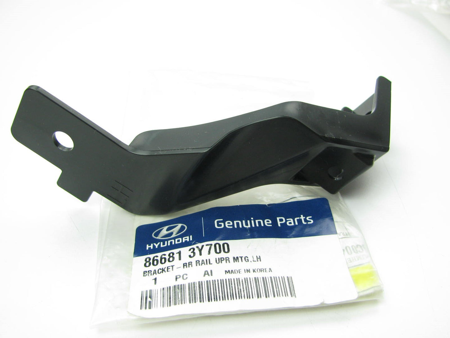 REAR Bumper Impact Bar Bracket Left Drivers Side OEM For 2014-16 Hyundai Elantra