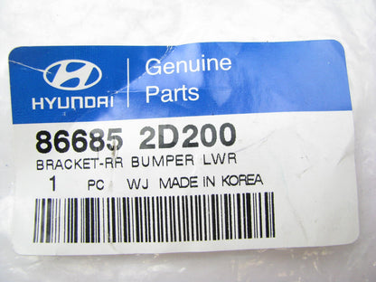 NEW GENUINE REAR Bumper Cover Lower Bracket OEM For 01-06 Elantra 866852D200
