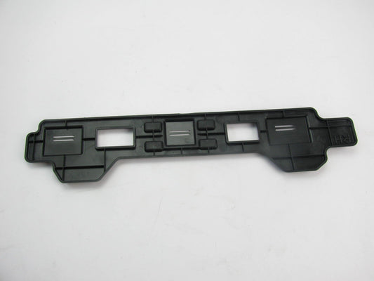 New OEM Rear Bumper Cover R.H. Right Reinforcement Bracket For 12-17 Veloster