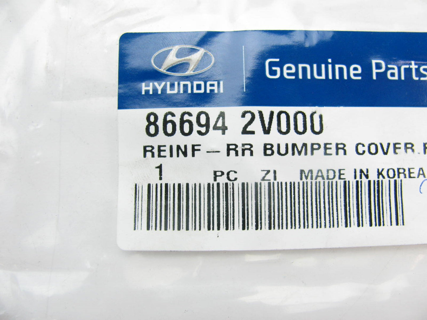 New OEM Rear Bumper Cover R.H. Right Reinforcement Bracket For 12-17 Veloster