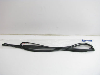 NEW - OEM 871313K000 Back Glass Reveal Molding Seal For 2006-10 Hyundai Sonata