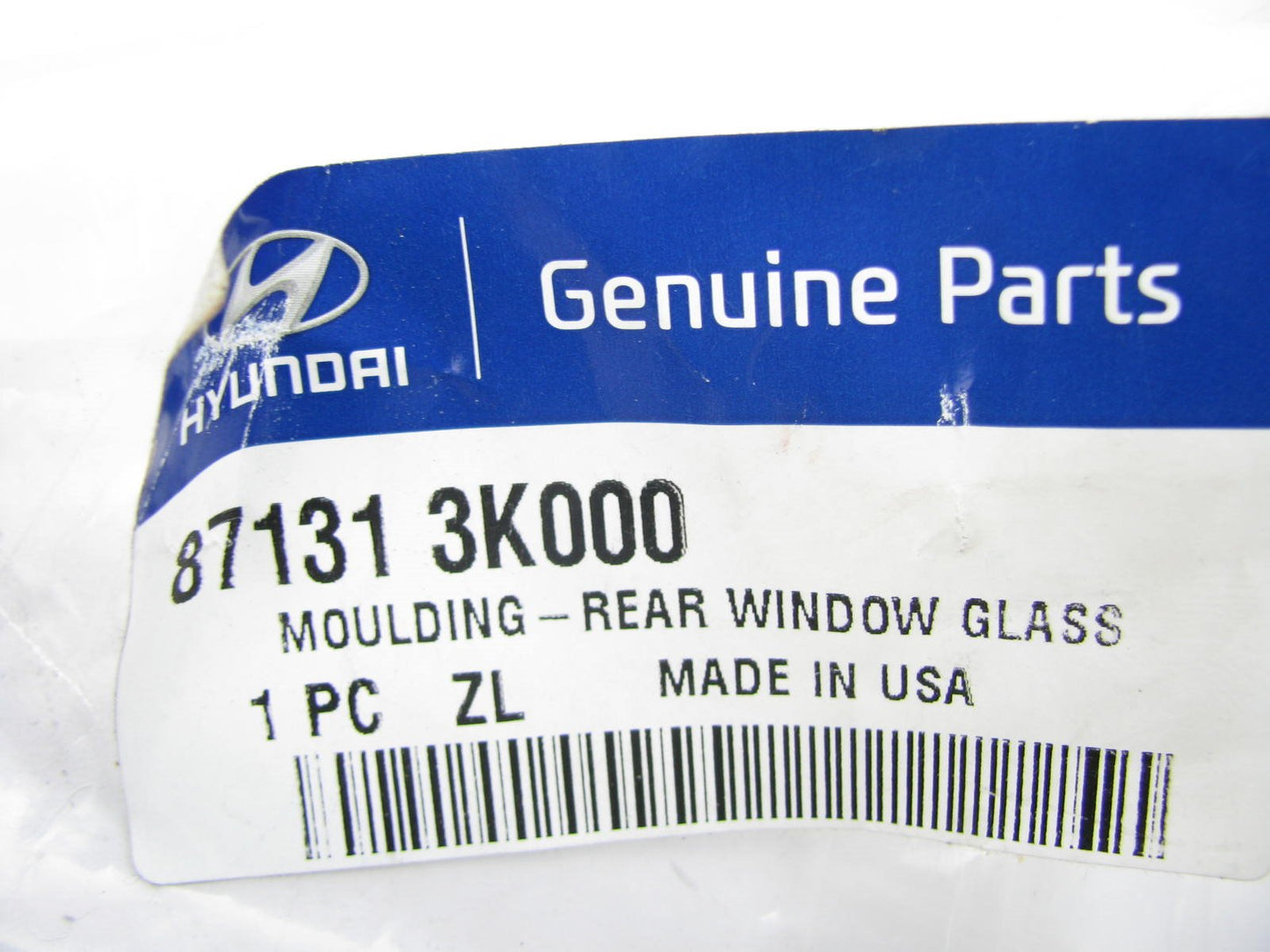 NEW - OEM 871313K000 Back Glass Reveal Molding Seal For 2006-10 Hyundai Sonata