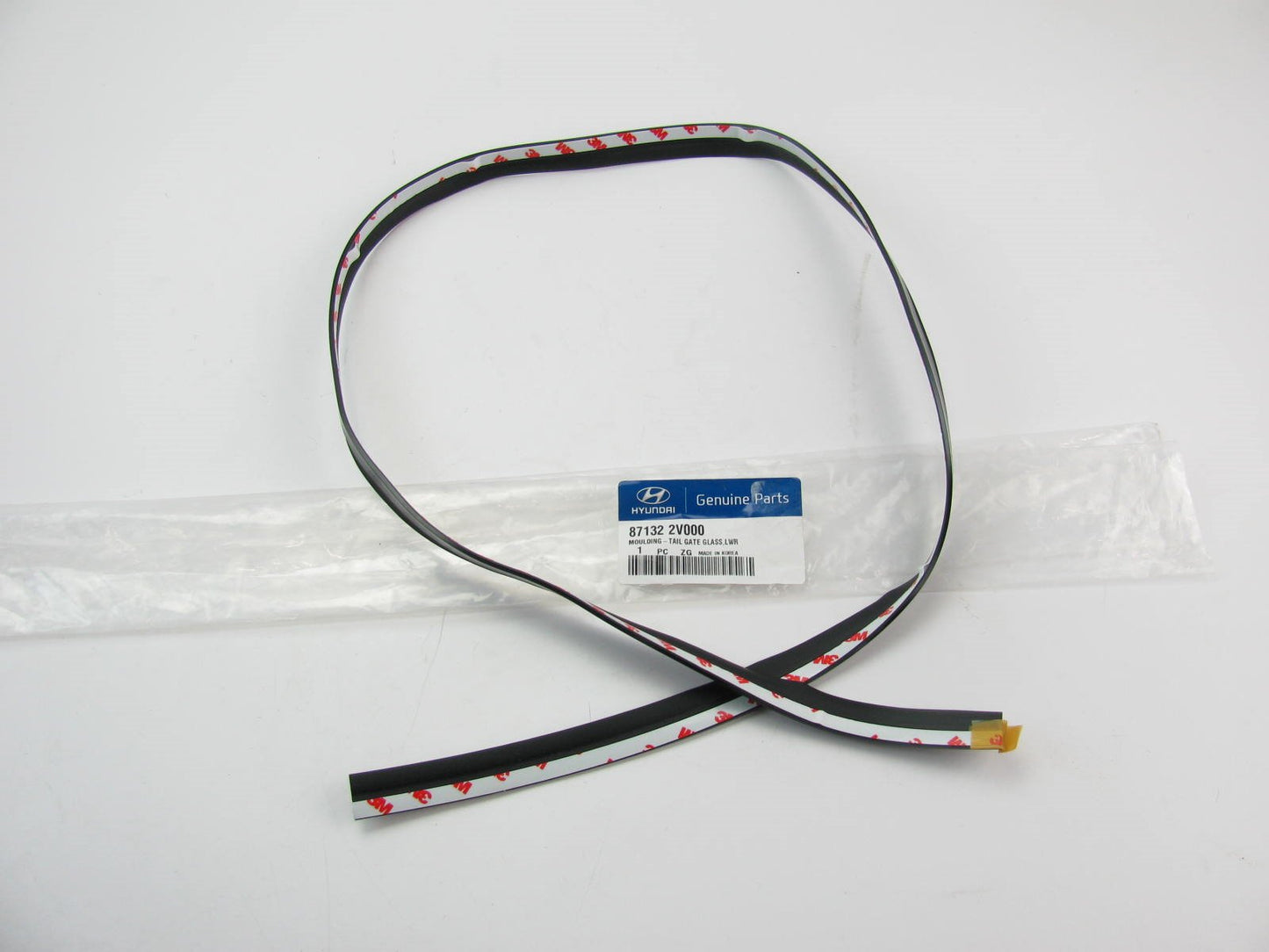 Rear Lower Liftgate Reveal Moulding Strip OEM For 2012-2016 Veloster 871322V000