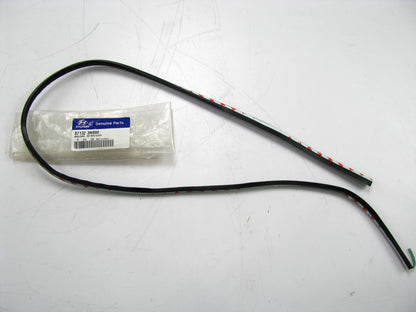 NEW REAR Back Window Glass Upper Moulding Seal Strip OEM For 11-16 Hyundai Equus
