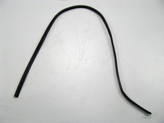 NEW REAR Back Window Glass Upper Moulding Seal Strip OEM For 11-16 Hyundai Equus