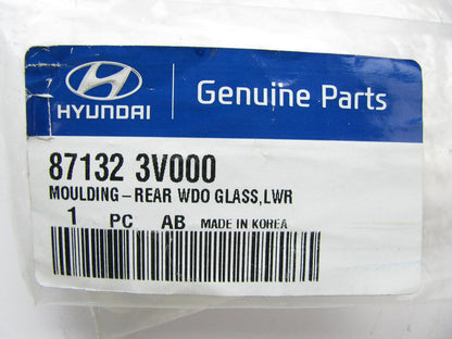 New Back Glass Reveal Moulding Strip Seal OEM For 12-15 Hyundai Azera 871323V000