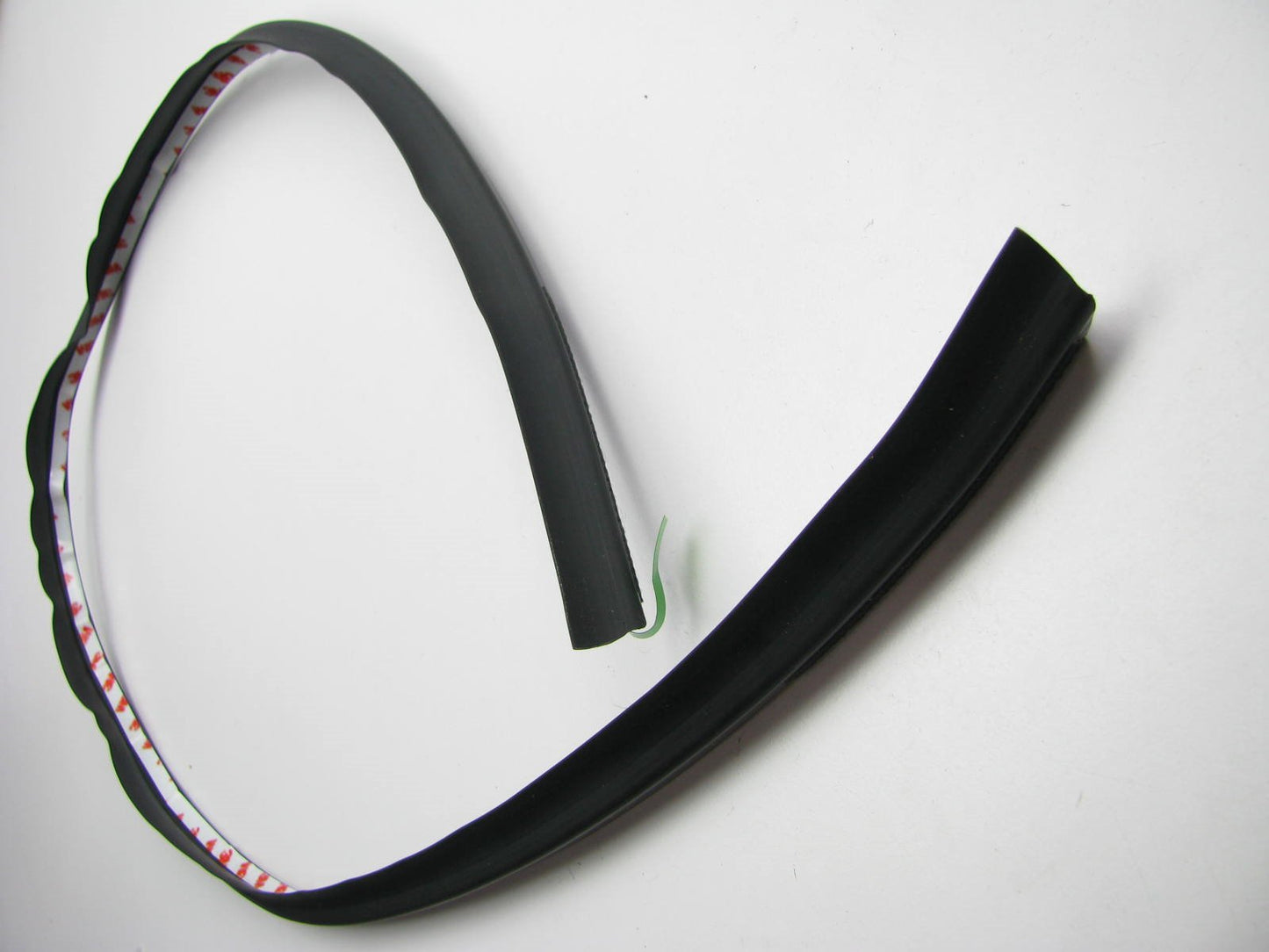 New Genuine Back Glass Reveal Molding Strip REAR Window For 2015 Sonata