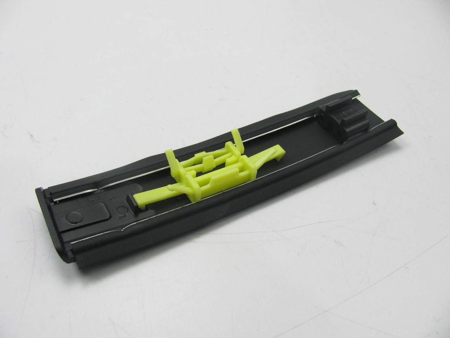 NEW - OEM 87230J9100 Front Left Roof Molding Moulding For 2018-2022 Hyundai Kona