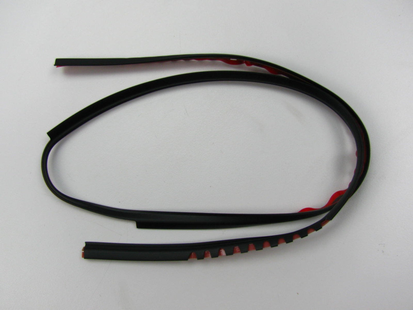 NEW GENUINE Rear Lower Liftgate Finish Panel Seal Garnish OEM For 07-12 Veracruz