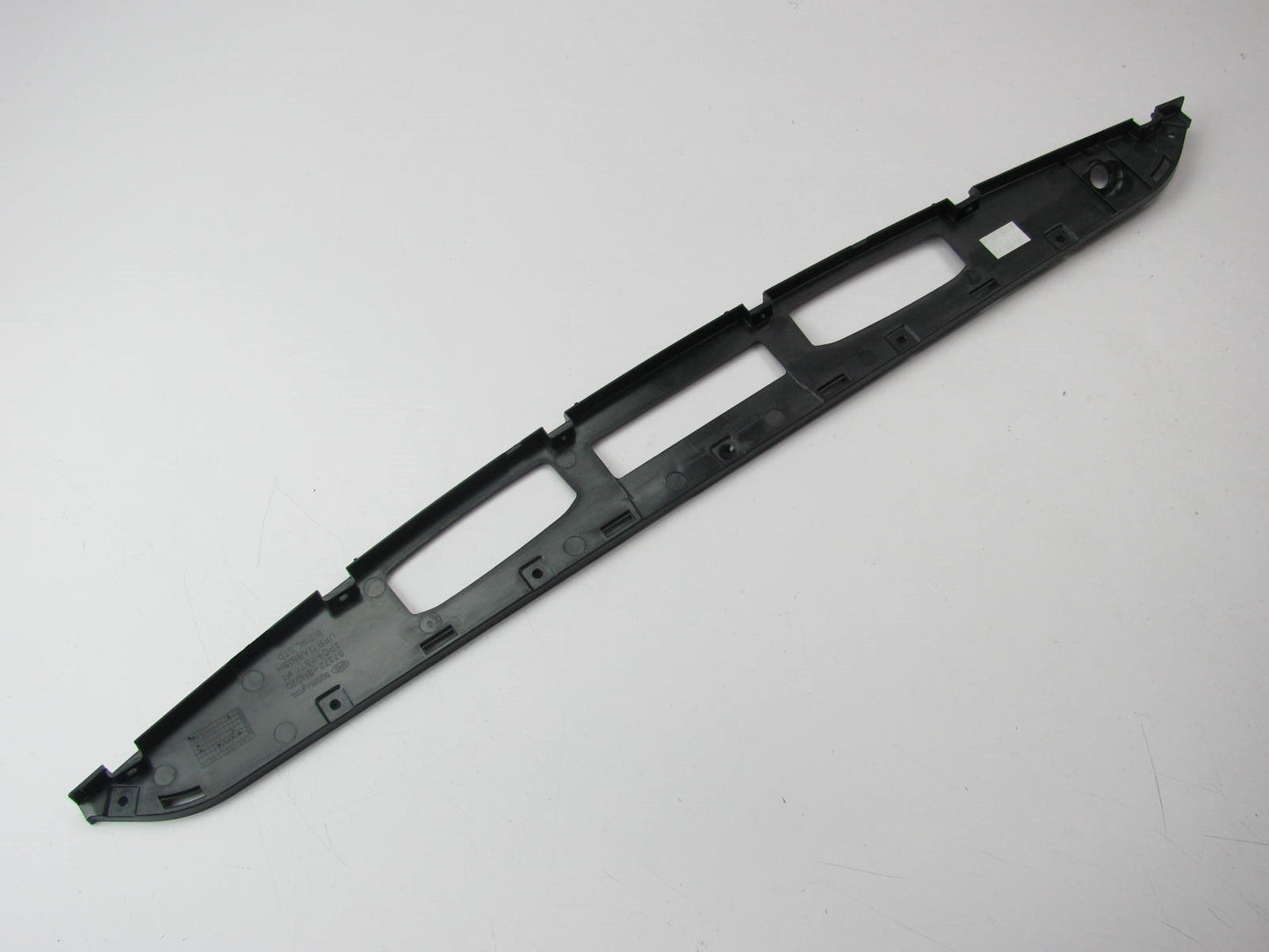 NEW - OEM Trunk Deck Lid Upper Moulding Bezel Trim For 10-14 Genesis 873723M020