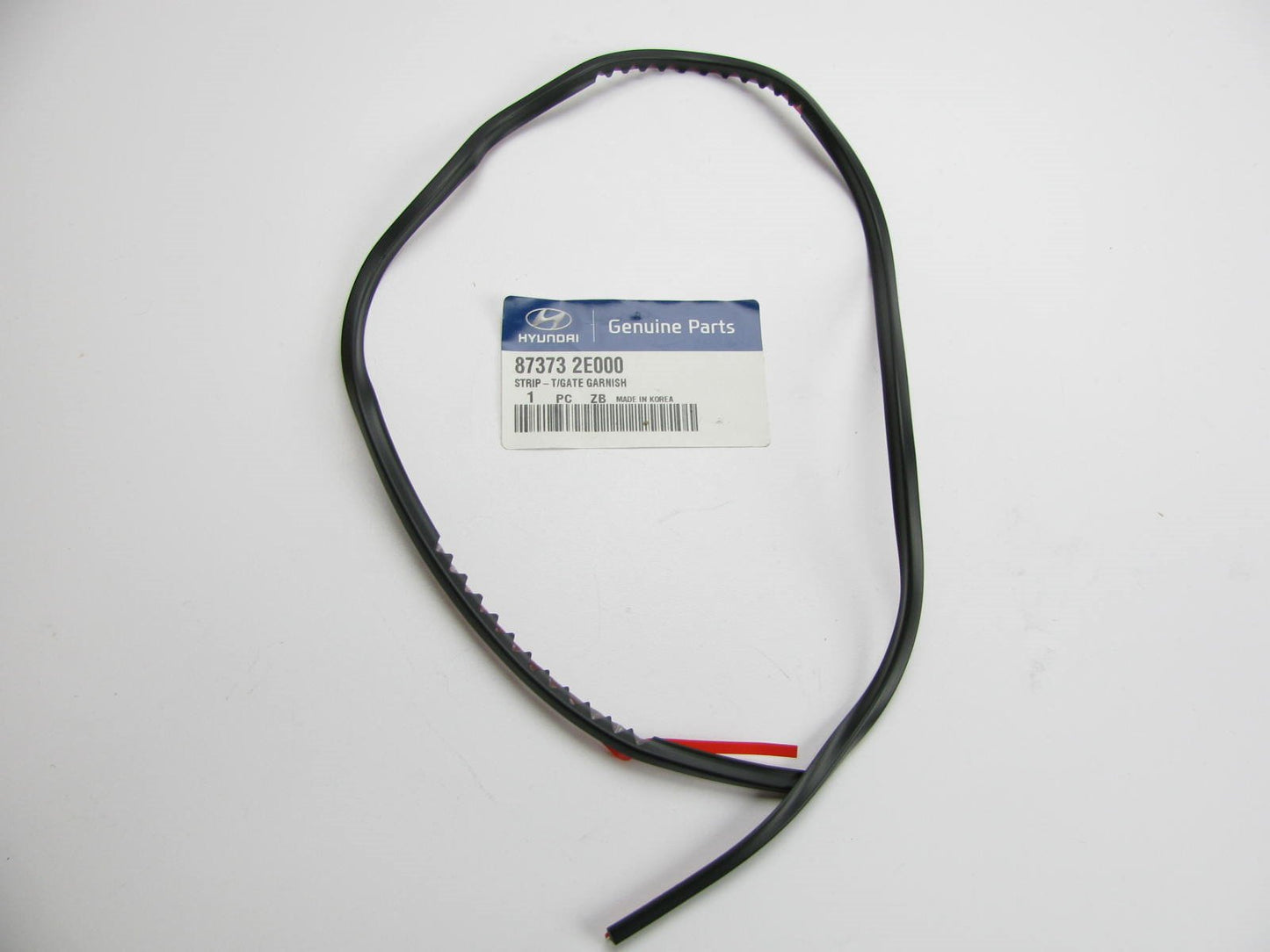 New OEM Lift Gate Tail Gate Garnish Moulding Strip For 2005-09 Tucson 873732E000