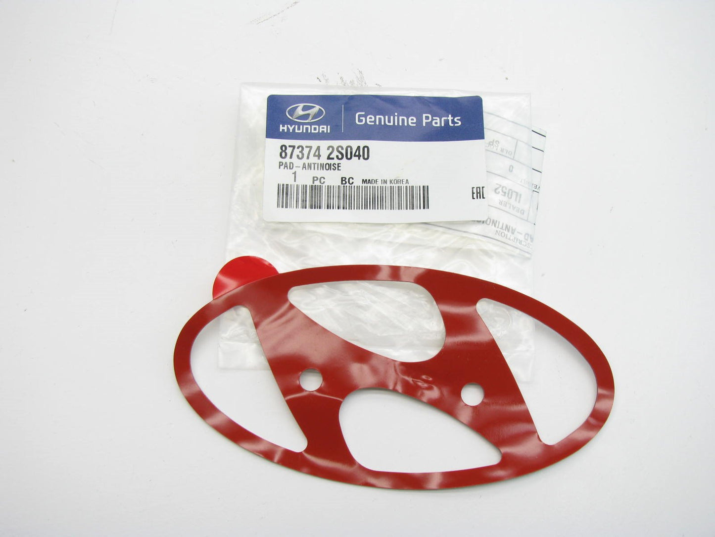 New Lift Tailgate *H* Emblem Logo Gasket OEM For 11-13 Hyundai Tucson 873742S040