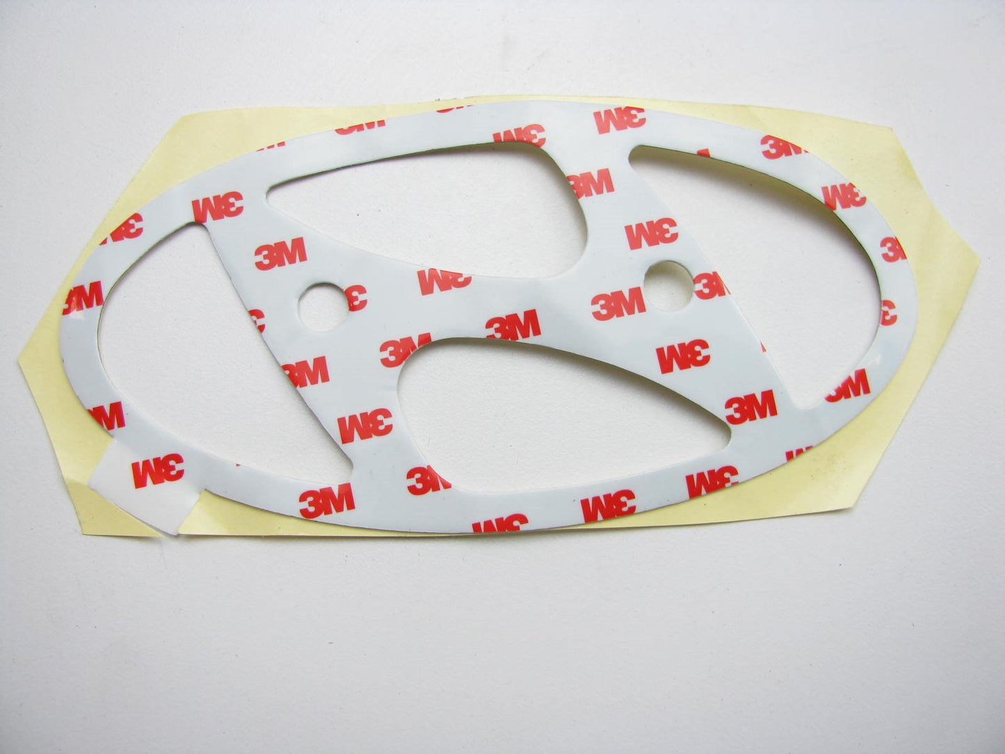 NEW GENUINE Liftgate Emblem Gasket OEM For 2013-2015 Santa Fe   873742W000