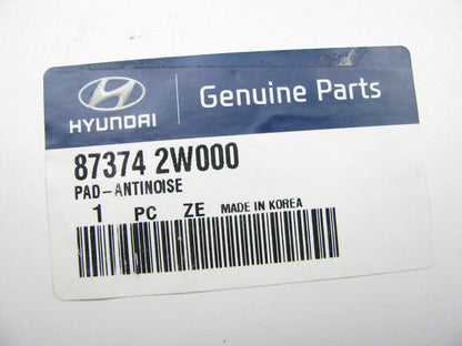 NEW GENUINE Liftgate Emblem Gasket OEM For 2013-2015 Santa Fe   873742W000