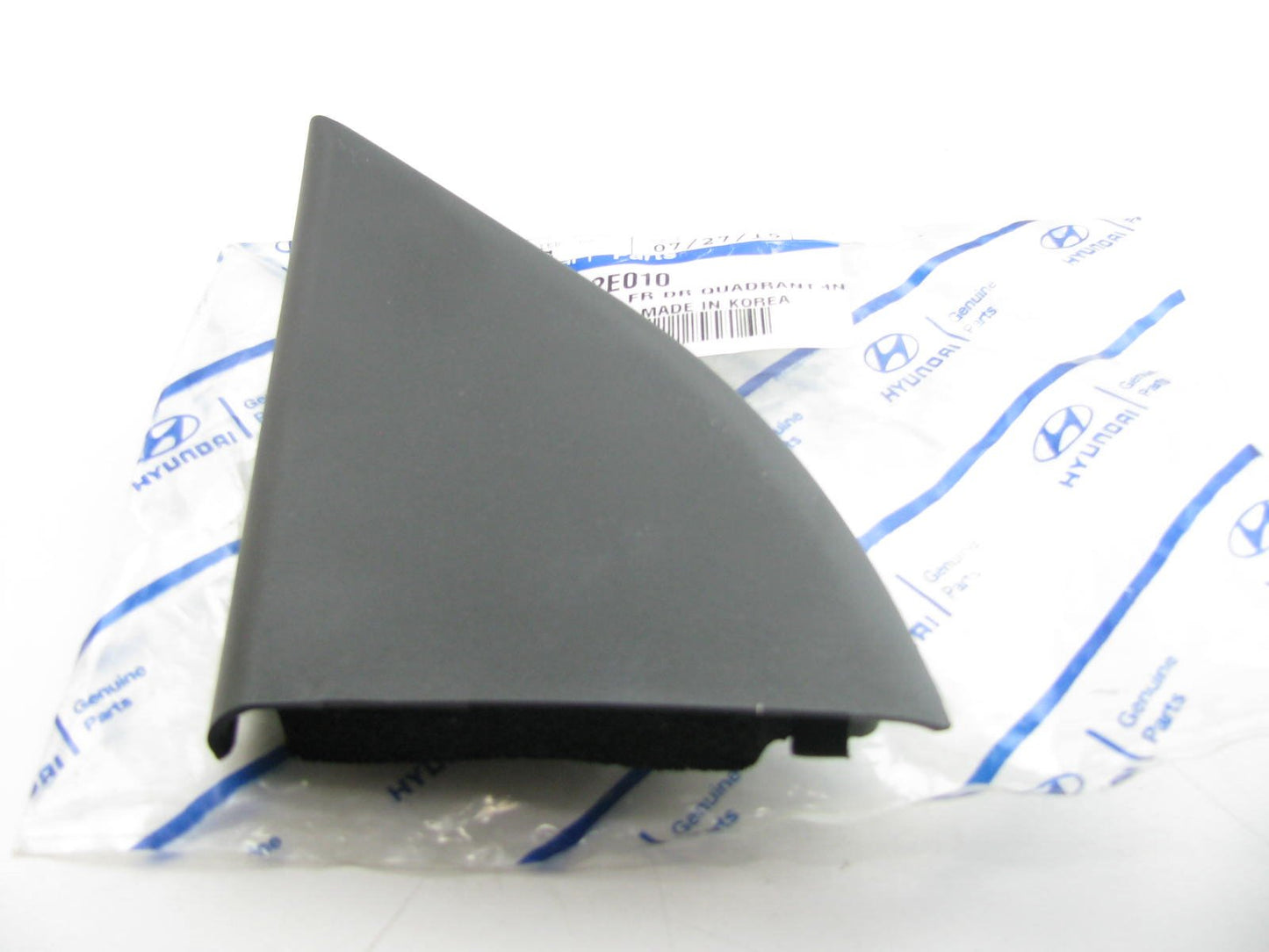New Genuine FRONT Door LEFT Inner Quadrant Trim Cover OEM For 2006-2009 Tucson