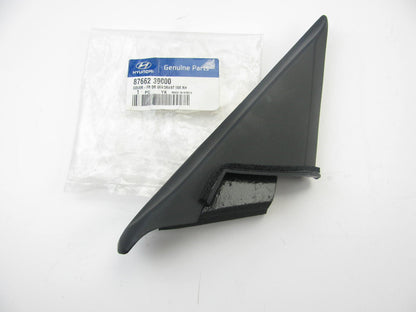 FRONT Right Passengers Door Mirror Corner Cover Trim OEM For Hyundai XG300 XG350