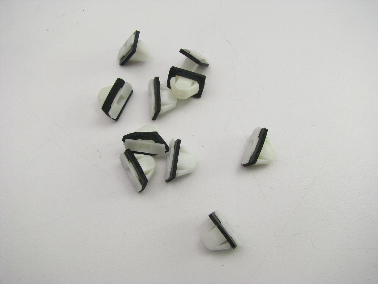 (10) NEW Waist Line Moulding Mounting Retainer Clips OEM For 2015-2017 Sonata