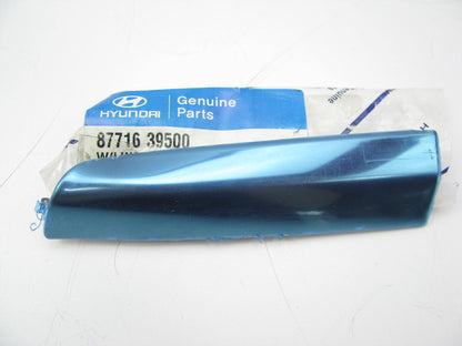 Right Passengers Side Fender Moulding OEM For 2004-05 Hyundai XG350 8771639500