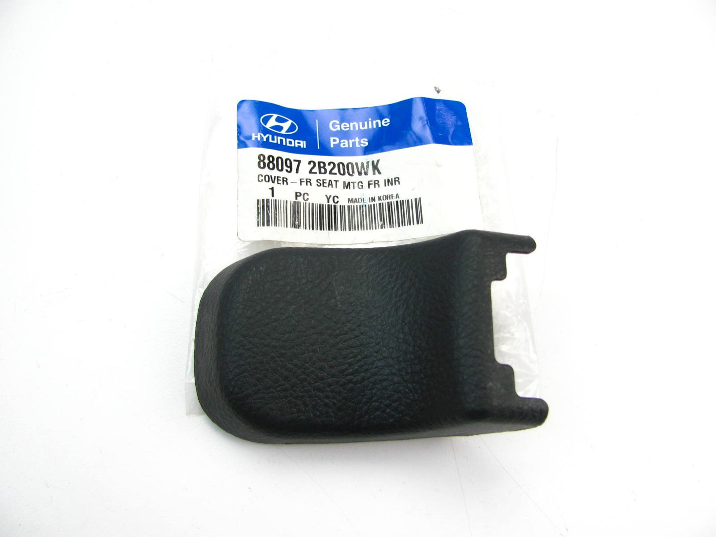 Front Passengers Right Seat Track Plastic Trim Cover Cap OEM For 06-09 Santa Fe