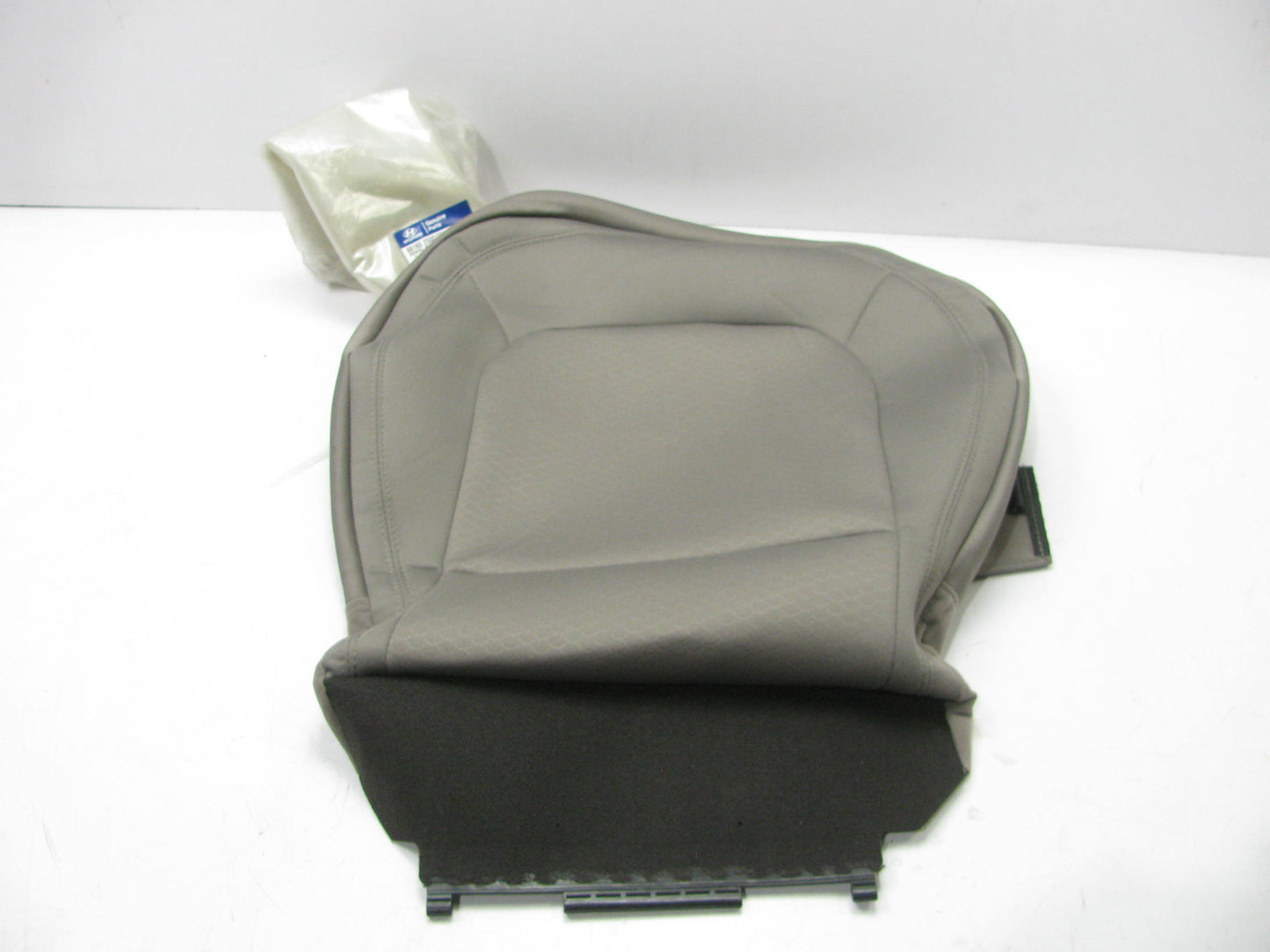 Front Passenger Right Seat Cushion Cloth Cover OEM For 11-13 Tucson MANUAL SEAT