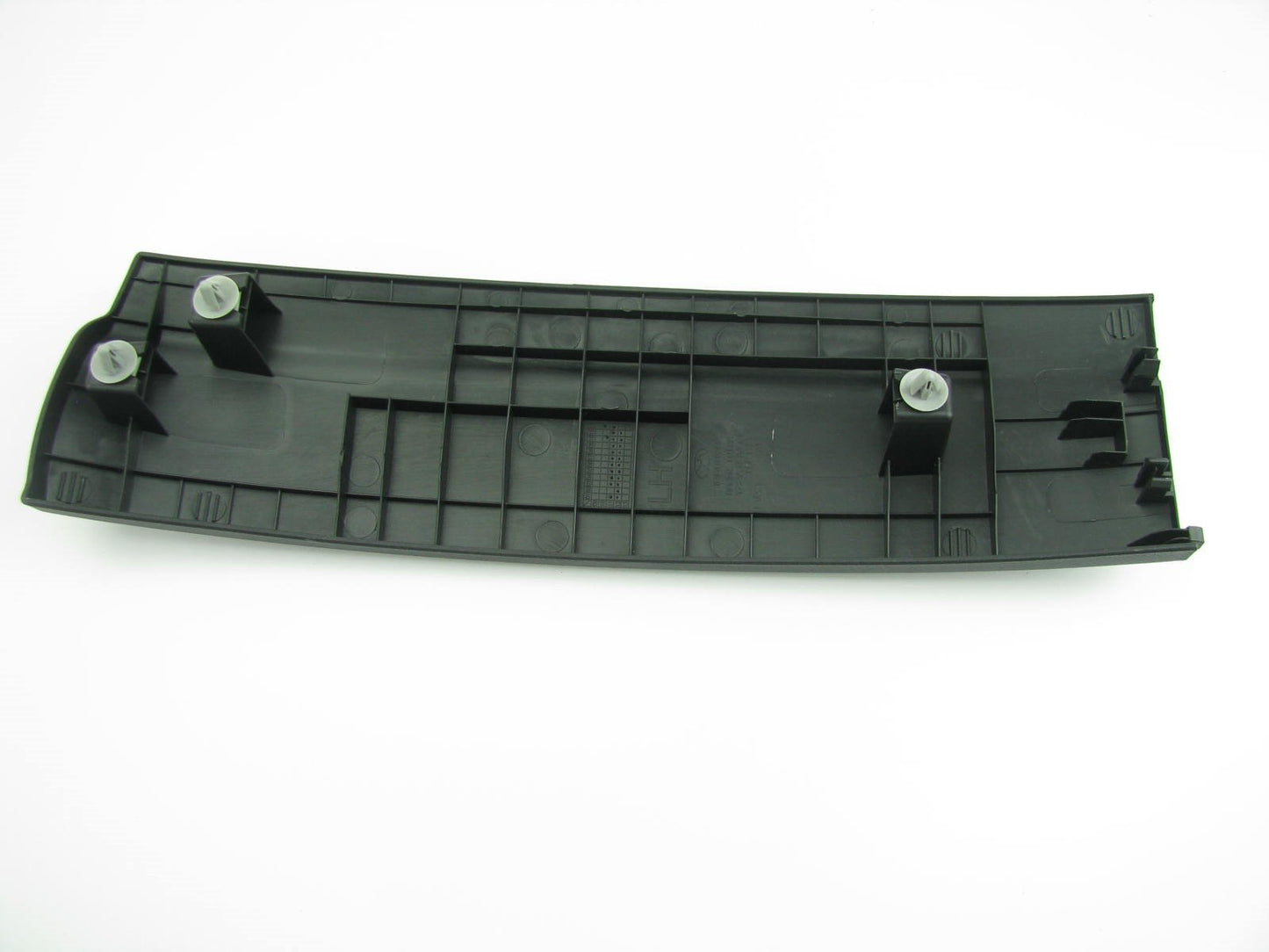 Front Left Drivers Side Seat Track Front Cover OEM For 11-14 Genesis COOLED SEAT