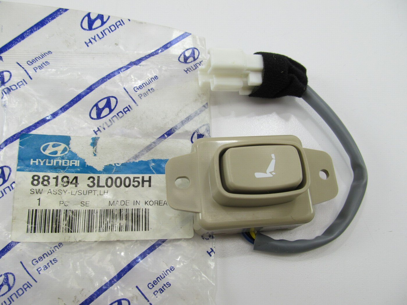 Left Driver Side Beige Seat Lumbar Adjust Switch OEM For 2006-2008 Hyundai Azera