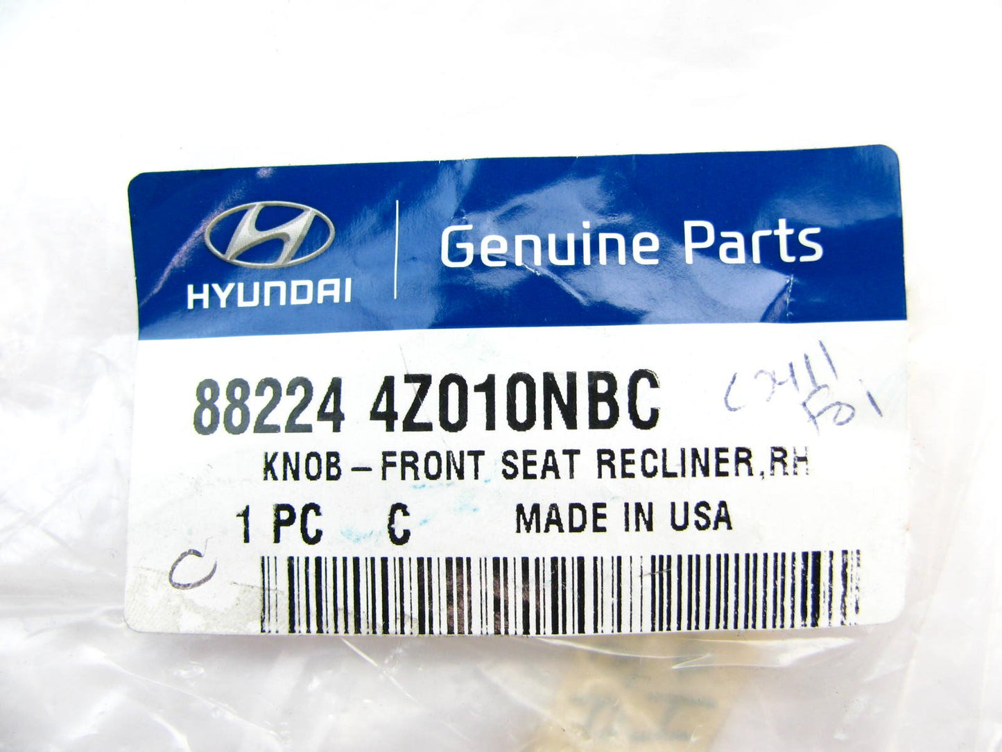 New - Front Right Passengers Seat Recline Knob OEM For 2013-2018 Santa Fe Sport Type 2