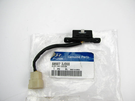 885073J000 Rear Right ABS Wheel Speed Sensor OEM For 2007-2012 Hyundai Santa Fe