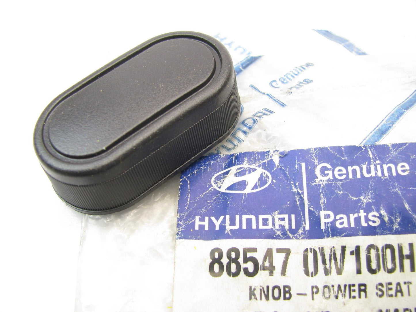 NEW GENUINE FRONT LEFT Drivers Side Seat Recliner Knob OEM For 10-12 Santa Fe