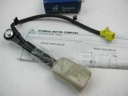 NEW GENUINE FRONT LEFT Seat Belt Buckle OEM For 07-09 Hyundai Tucson 888302E510J