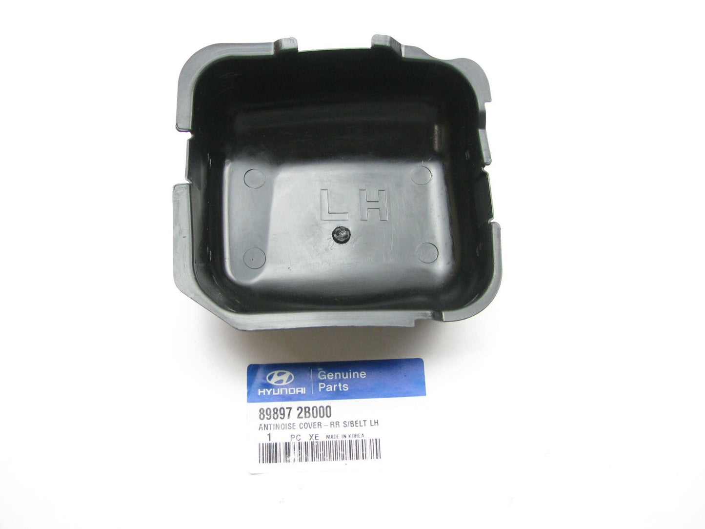 Left (Drivers) Rear Seat Belt Anchor Plate Trim Cover OEM For 2010-12 Santa Fe