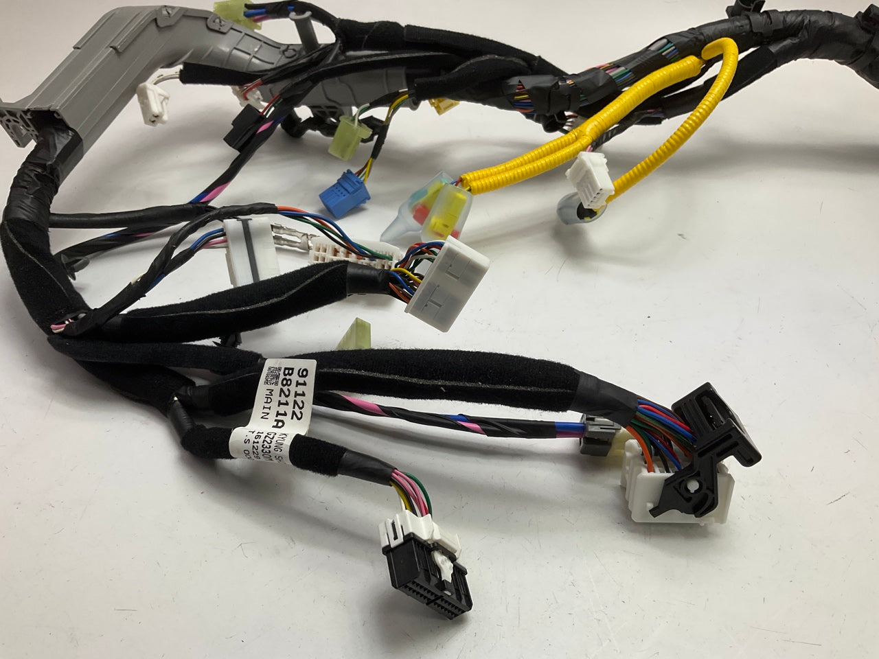 NEW Main Body Wire Wiring Harness OEM For 2014 Hyundai Santa Fe 91122B8211