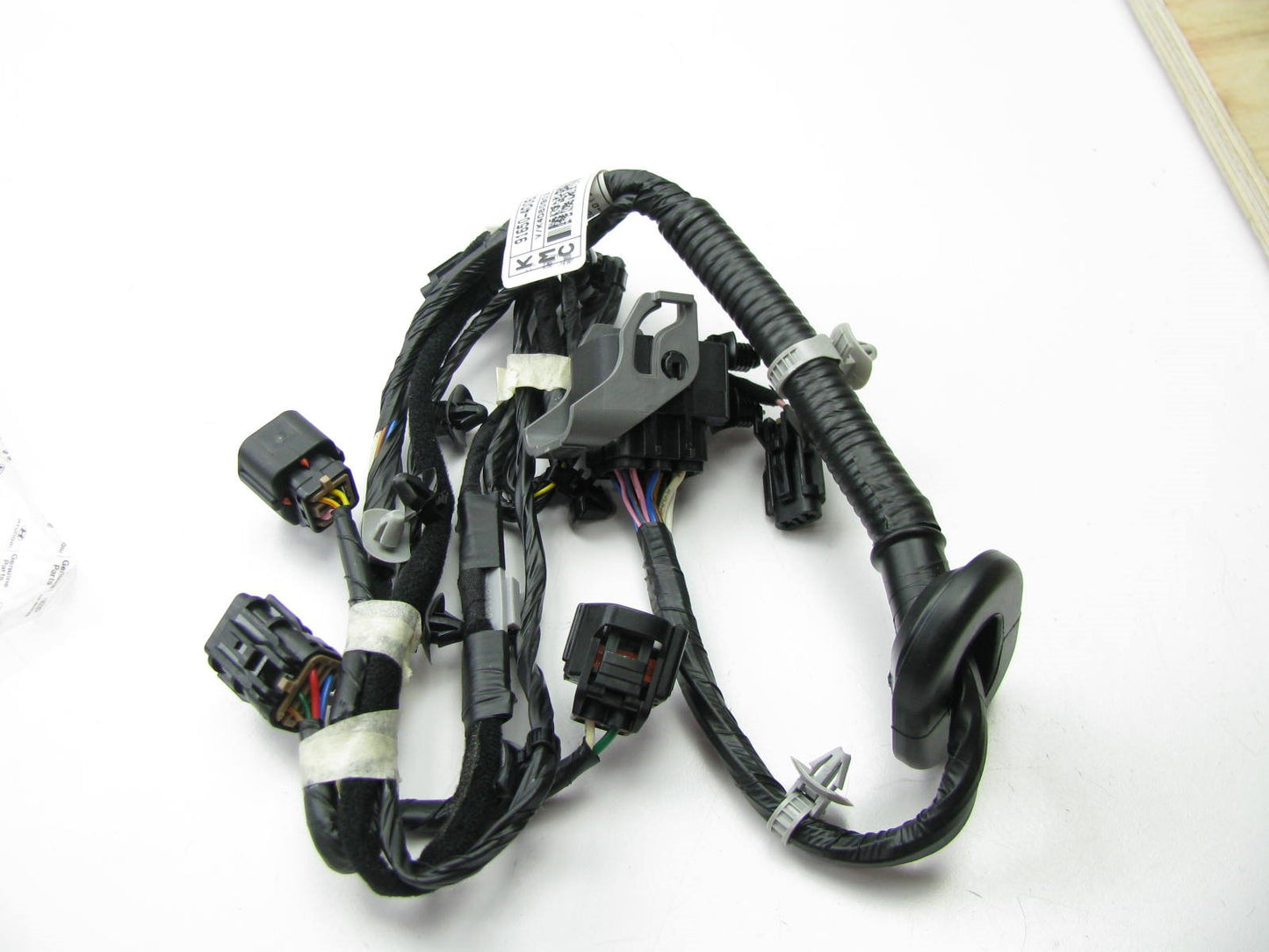 NEW - OEM 916504D060 REAR LEFT Side Door Wire Wiring Harness For 06-08 Entourage