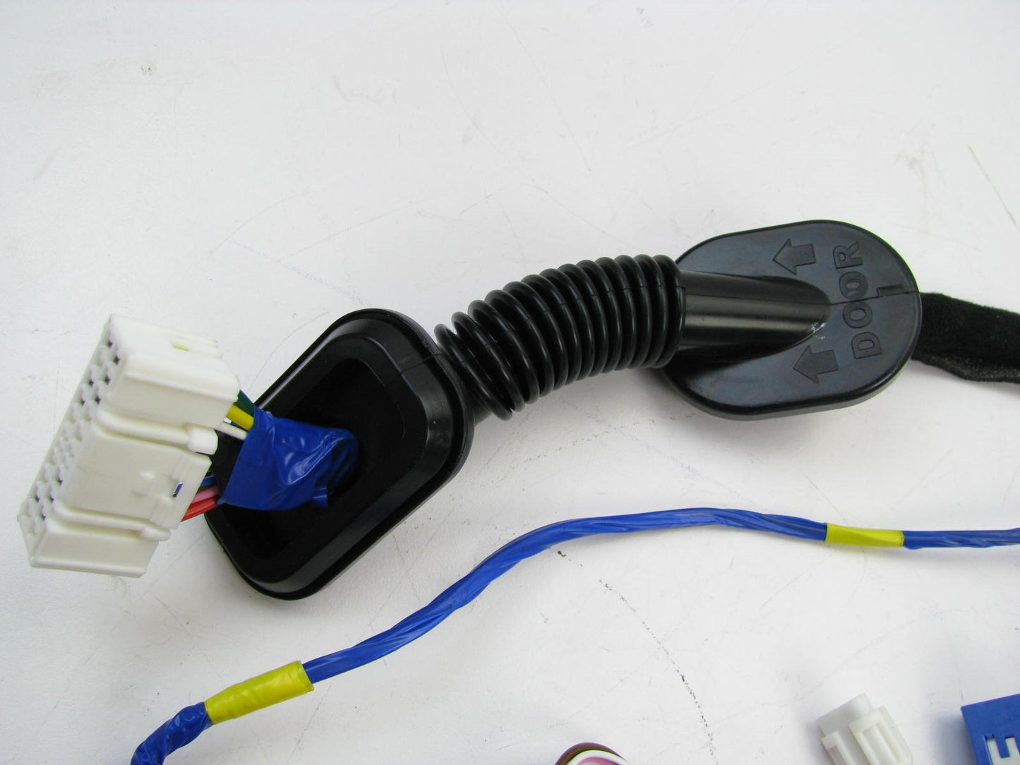 New OEM Rear Right Side Door Wire Harness For 2014-2015 Elantra 916613X070