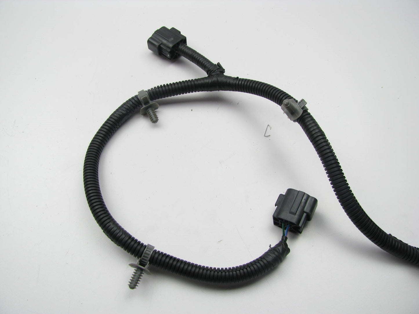 New Genuine Reverse Back Up Sensor Wiring Harness OEM For 2007-2008 Entourage