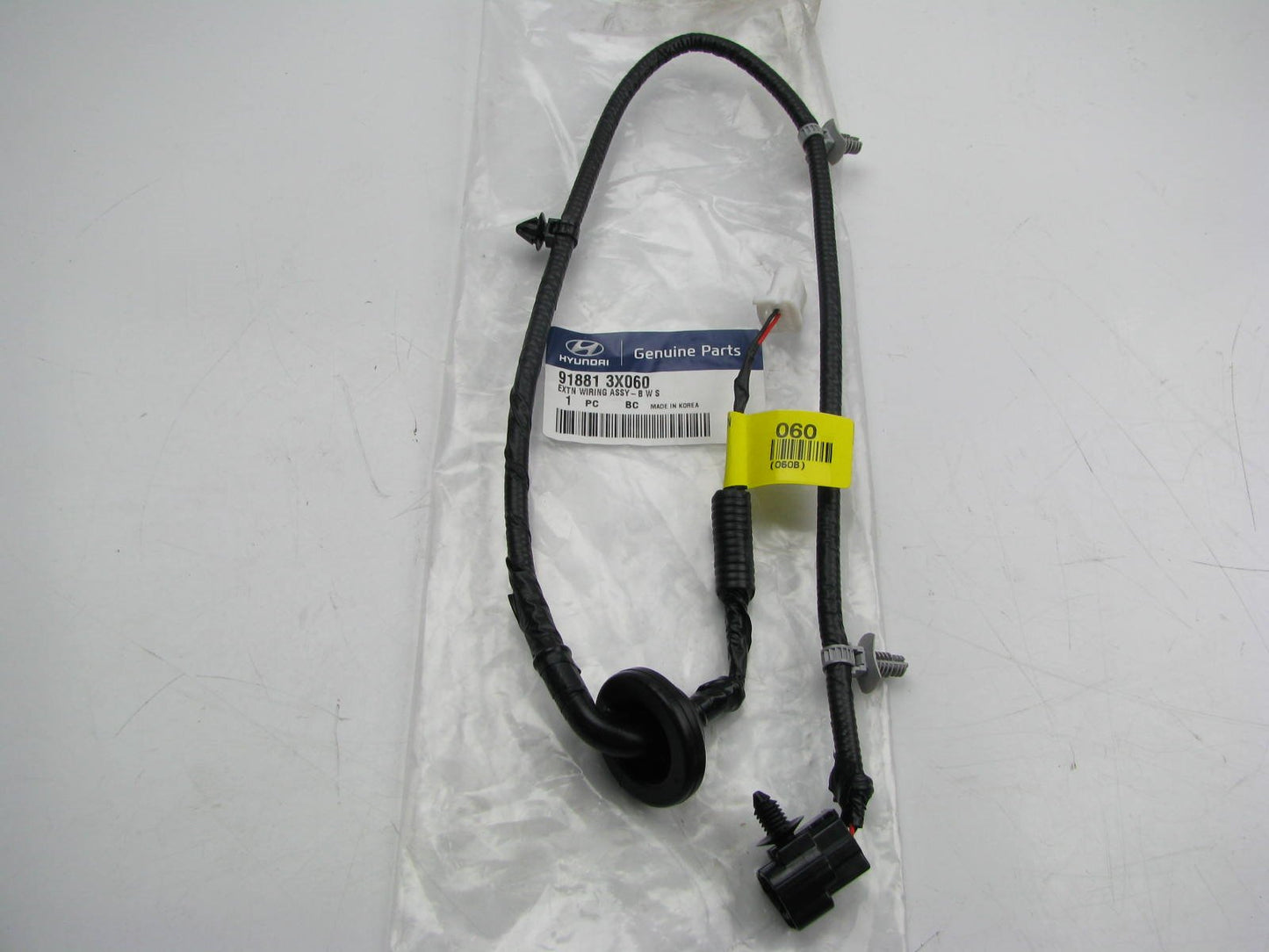 NEW - OEM Genuine Backing Up Sensor Extension Wire Harness For 2014-2015 Elantra