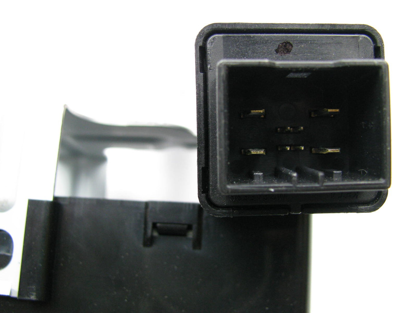 NEW GENUINE I.C.M ICM RELAY FUSE BOX OEM For 2014-2015 Hyundai Tucson 919402S520
