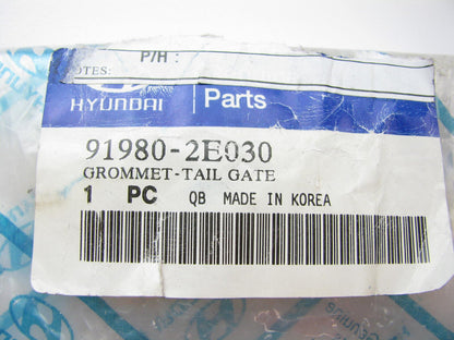 New OEM Tail Gate Trunk Wiring Harness Grommet For 2005-2009 Tucson 919802E030