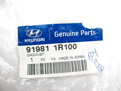 New OEM Door Wire Harness Grommet For 11-15 Hyundai Accent Sedan 919811R100