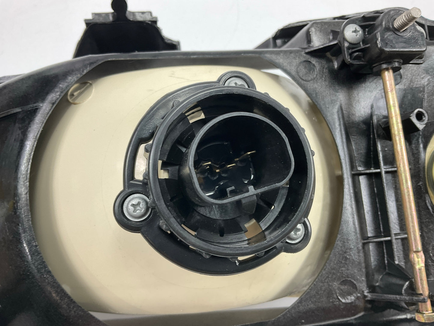 NEW Left Drivers Headlight Head Lamp OEM For 1992-1994 Hyundai Sonata 9210133550